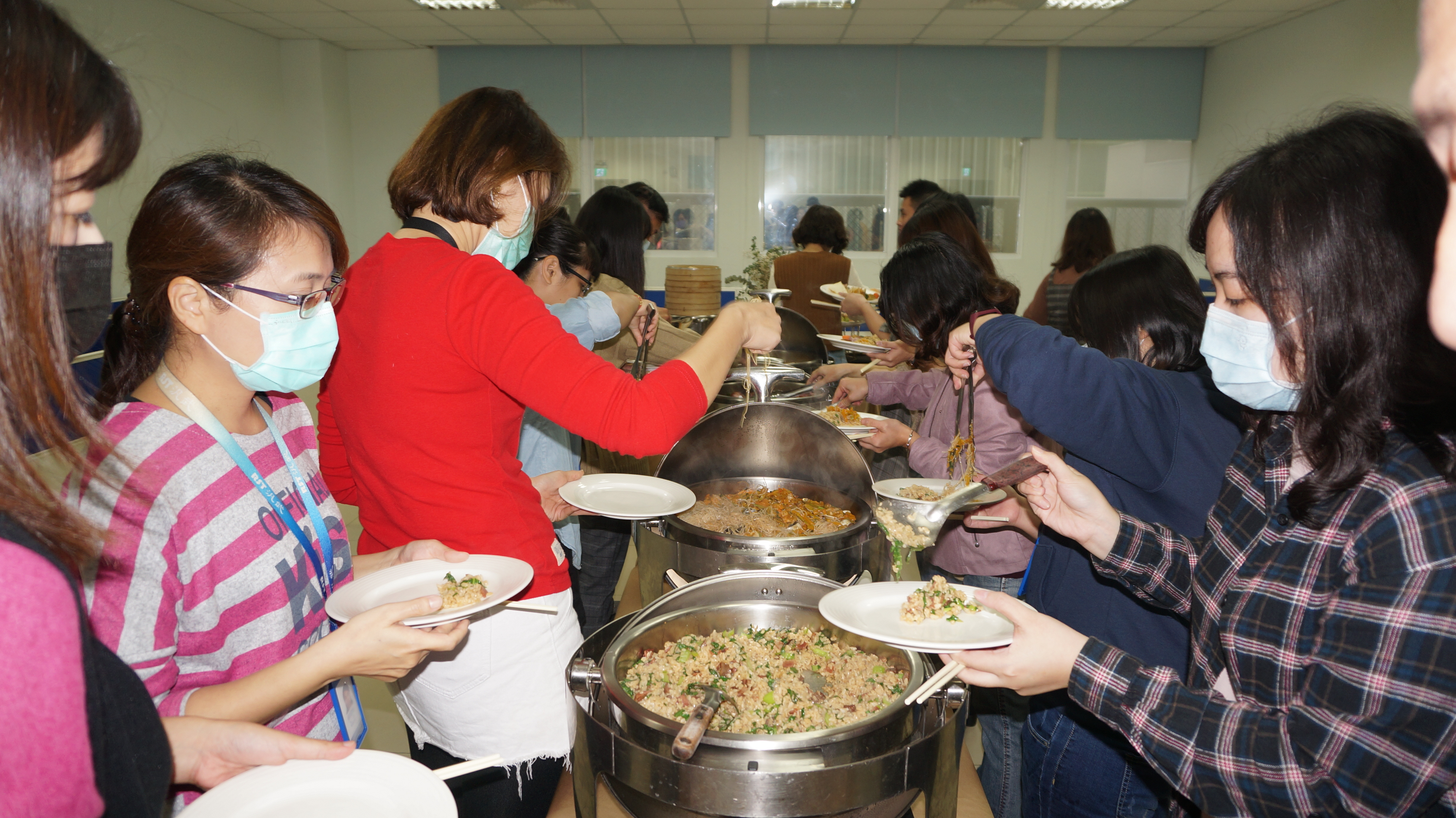 中午備有Buffet 美食 1